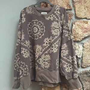 American Eagle Paisley Mauve/Brown Oversized Sweatshirt